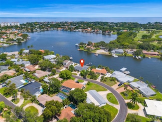 1124 35th Ave NE, St. Petersburg, FL 33704