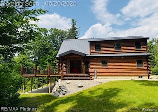 3199 Loop Ct, Middleville, MI 49333