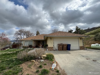 21604 Diane Ct, Tehachapi, CA 93561