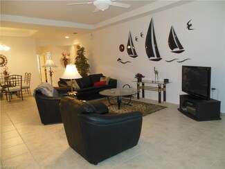 4670 Winged Foot Ct Unit 202, Naples, FL 34112