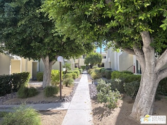 1655 E Palm Canyon Dr Unit 307, Palm Springs, CA 92264