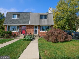 1151 Adams St, Crum Lynne, PA 19022