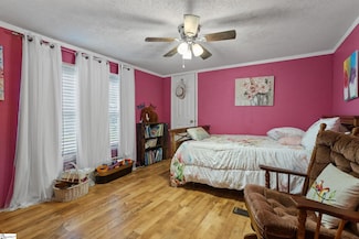498 State Road S-42-622, Greer, SC 29651