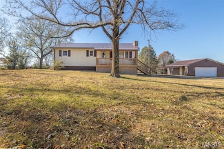 5995 Ripley Route E, Doniphan, MO 63935