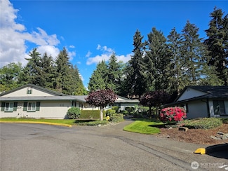 509 S 323rd Place Unit 15E, Federal Way, WA 98003