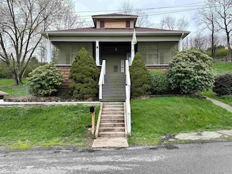 1203 W Boyd St, Grafton, WV 26354