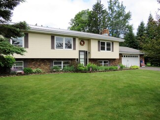 218 Fairland St, Antigo, WI 54409