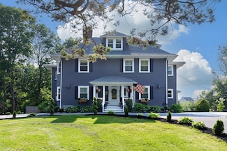 1 Morton Park Rd, Plymouth, MA 02360
