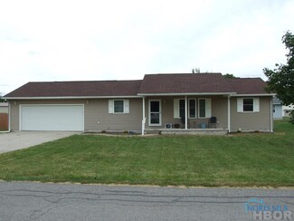 803 Sherman St, Pandora, OH 45877
