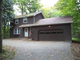 2891 Sweet Rd, Jamesville, NY 13078