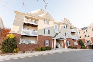 206 Capstone Dr Unit 104, Lynchburg, VA 24502