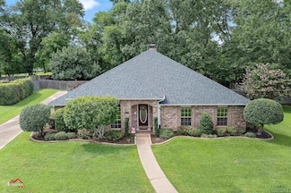 1001 University Cir, Carthage, TX 75633