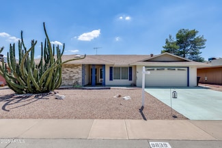 9839 W Cedar Dr, Sun City, AZ 85351