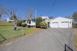 421 Potter St, New Bedford, MA 02740