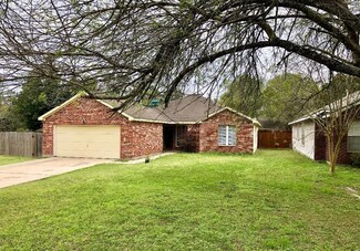 581 Mosswood Dr, Conroe, TX 77302