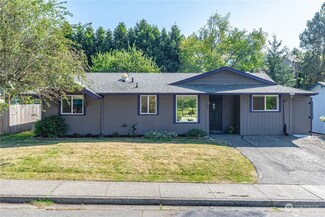 1432 Iris Ln, Bellingham, WA 98229