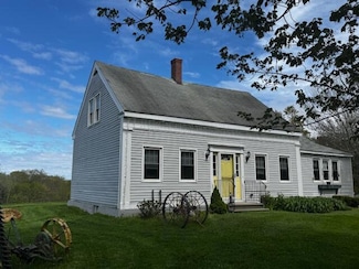 910 Finntown Rd, Warren, ME 04864