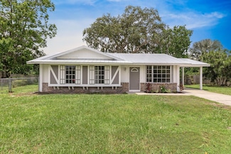 264 NE Ardsley Dr, Port Saint Lucie, FL 34983