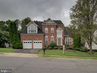 6242 Rolling Spring Ct, Springfield, VA 22152