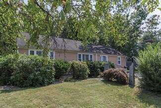 59 Noyes St, Concord, NH 03301