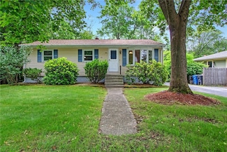 52 Kay St, Cumberland, RI 02864