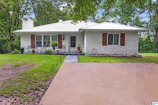 408 N Main St, Graysville, AL 35073