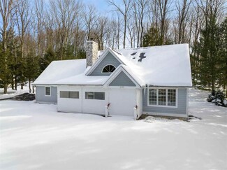 6595 Forest Way, Harbor Springs, MI 49740