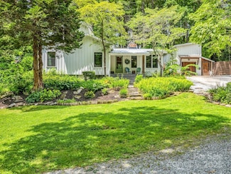 2525 Kanuga Rd, Hendersonville, NC 28739