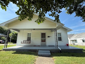 112 E 15th St, Bloomington, IN 47408