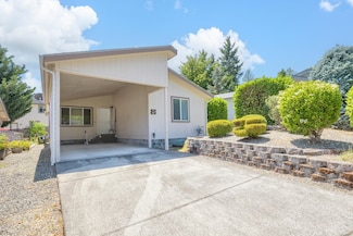 107 NW Wrightwood Cir, Grants Pass, OR 97526