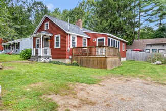 53 Beacon St, York, ME 03909