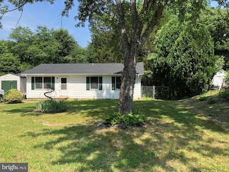 204 Northview Dr, Fredericksburg, VA 22405