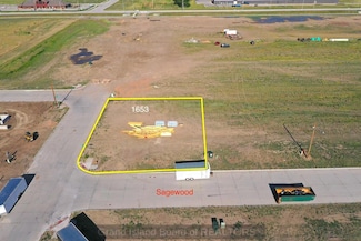 1653 Sagewood Ave, Grand Island, NE 68803