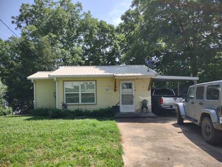 31615 Forthview Rd, Edwards, MO 65326