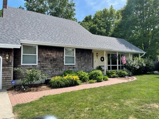 2117 Madison Ct, Champaign, IL 61820