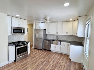 45 Whiting Ave Unit 2, Torrington, CT 06790