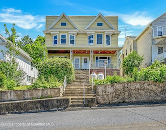 176 Johnson St, Pittston, PA 18640