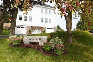 51 Winthrop St Unit 1a, Hallowell, ME 04347