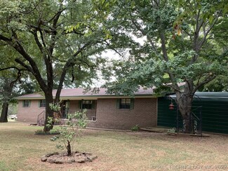 3062 W 577, Chouteau, OK 74337