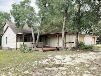 25600 SE 152nd Place, Umatilla, FL 32784
