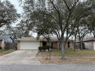 6118 Locke Ln, Corpus Christi, TX 78415