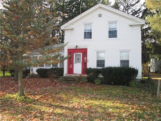 59 North St, Pulaski, NY 13142
