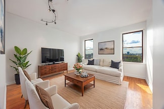 186 Wayne St Unit 423D, Jersey City, NJ 07302