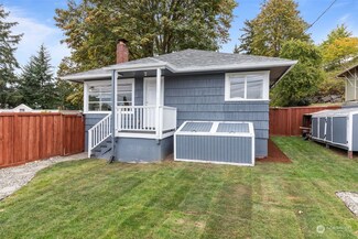 1004 Sylvan Way, Bremerton, WA 98310