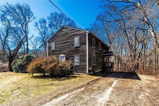3683 Tower Hill Rd, Wakefield, RI 02879