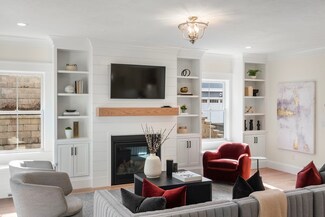 6 Granville Ln Unit 6, Amesbury, MA 01913