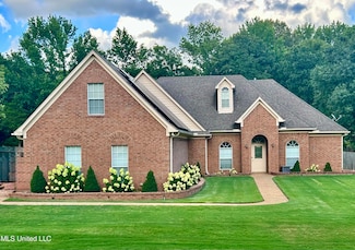1320 Dogwood Hollow Dr, Nesbit, MS 38651