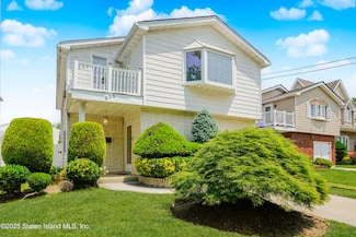 373 Katan Ave, Staten Island, NY 10308