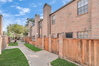 9800 Pagewood Ln Unit 3104, Houston, TX 77042