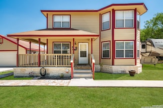 116 Sligo St, San Antonio, TX 78223